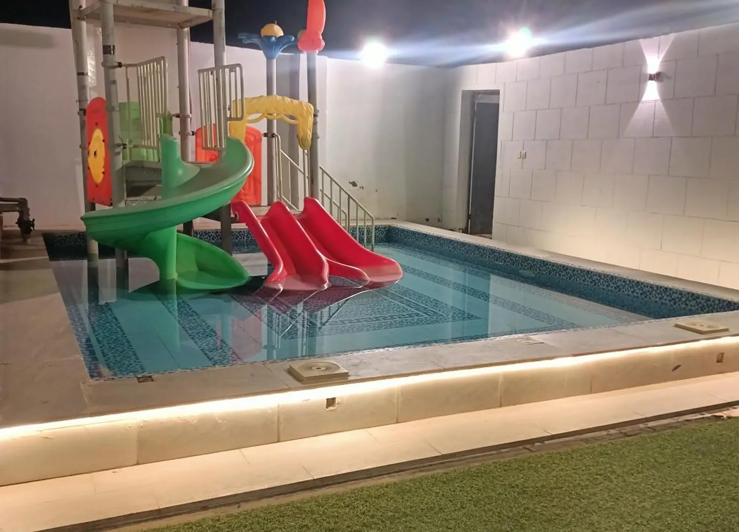 شاليهات جولدن لاند الفندقية Villa Jeddah 0*,  Saudi-Arabien